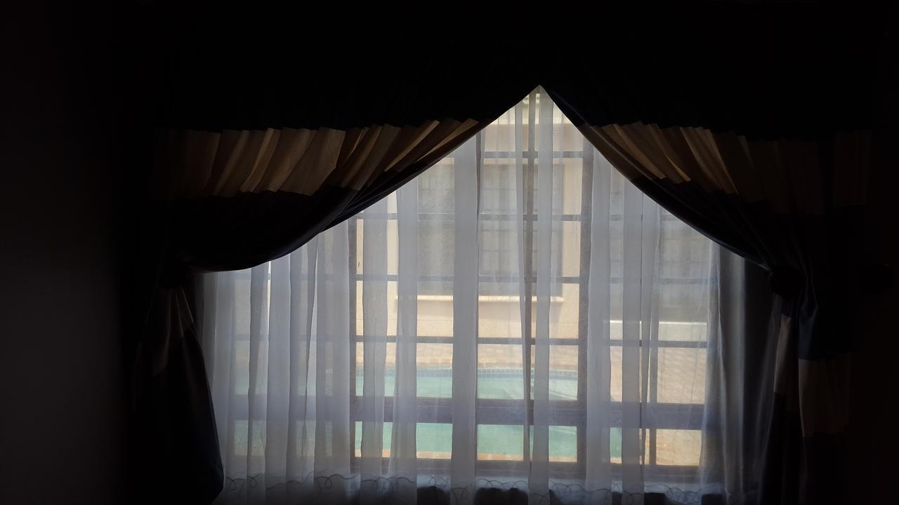 Tintech Bed & Breakfast Francistown Kültér fotó