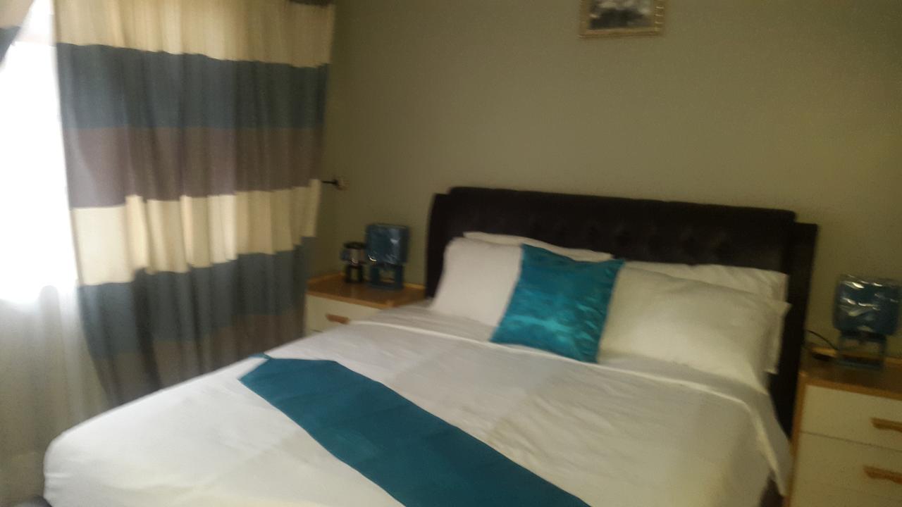 Tintech Bed & Breakfast Francistown Kültér fotó