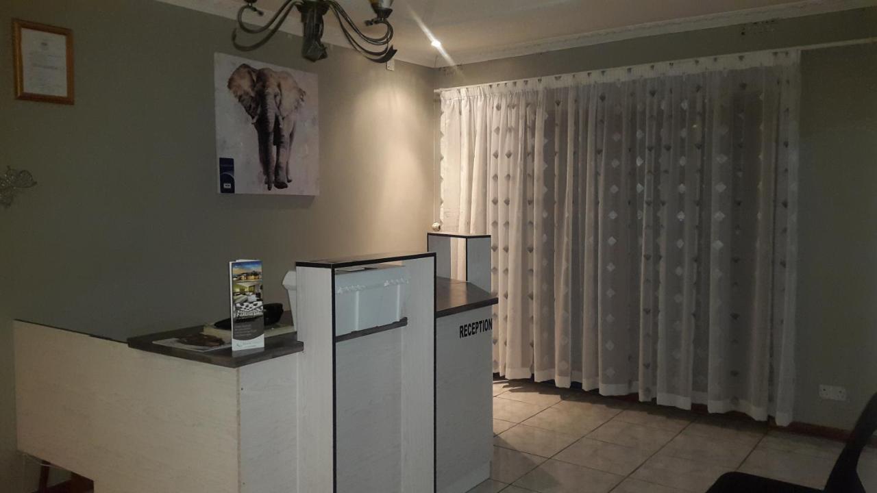 Tintech Bed & Breakfast Francistown Kültér fotó